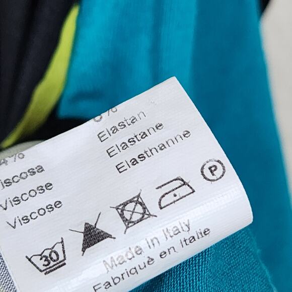 Sophye Large Multicolor Abstract Blouse - Picture 5 of 7